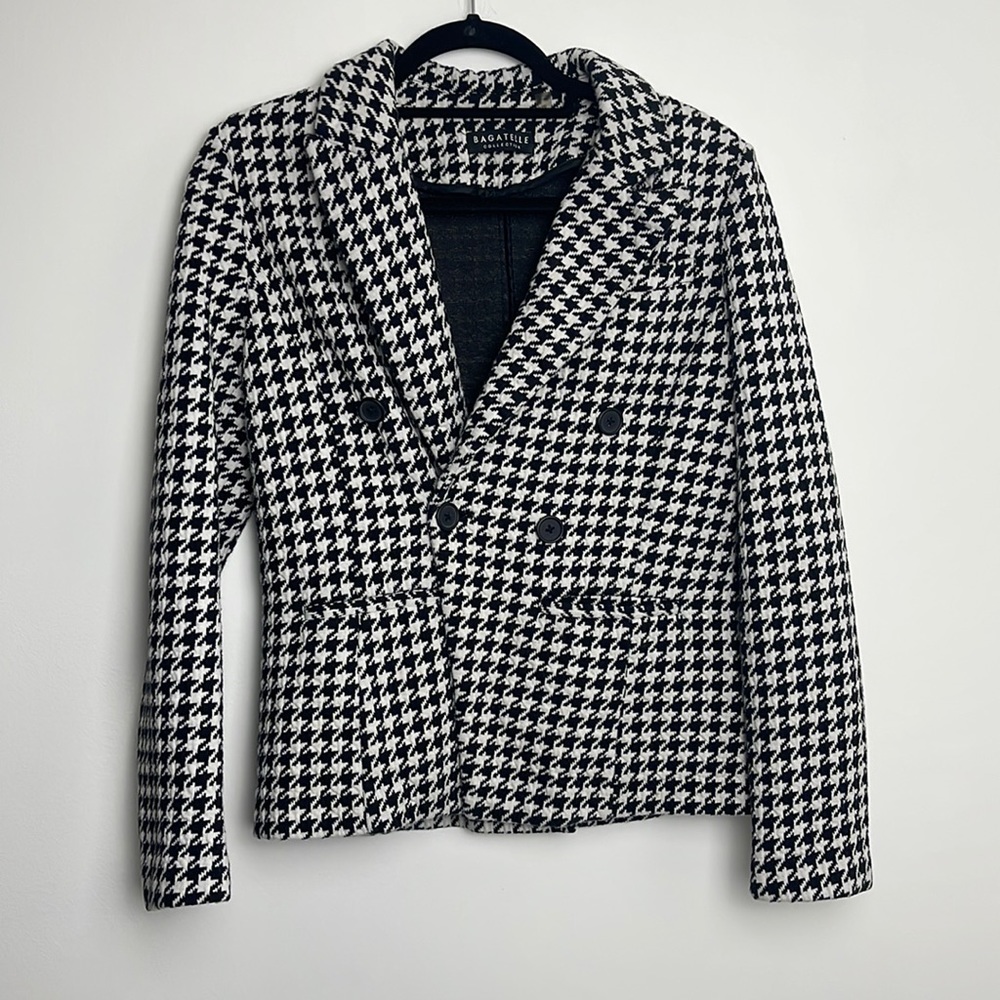 Bagatelle collection Plaid Blazer Black and white size medium